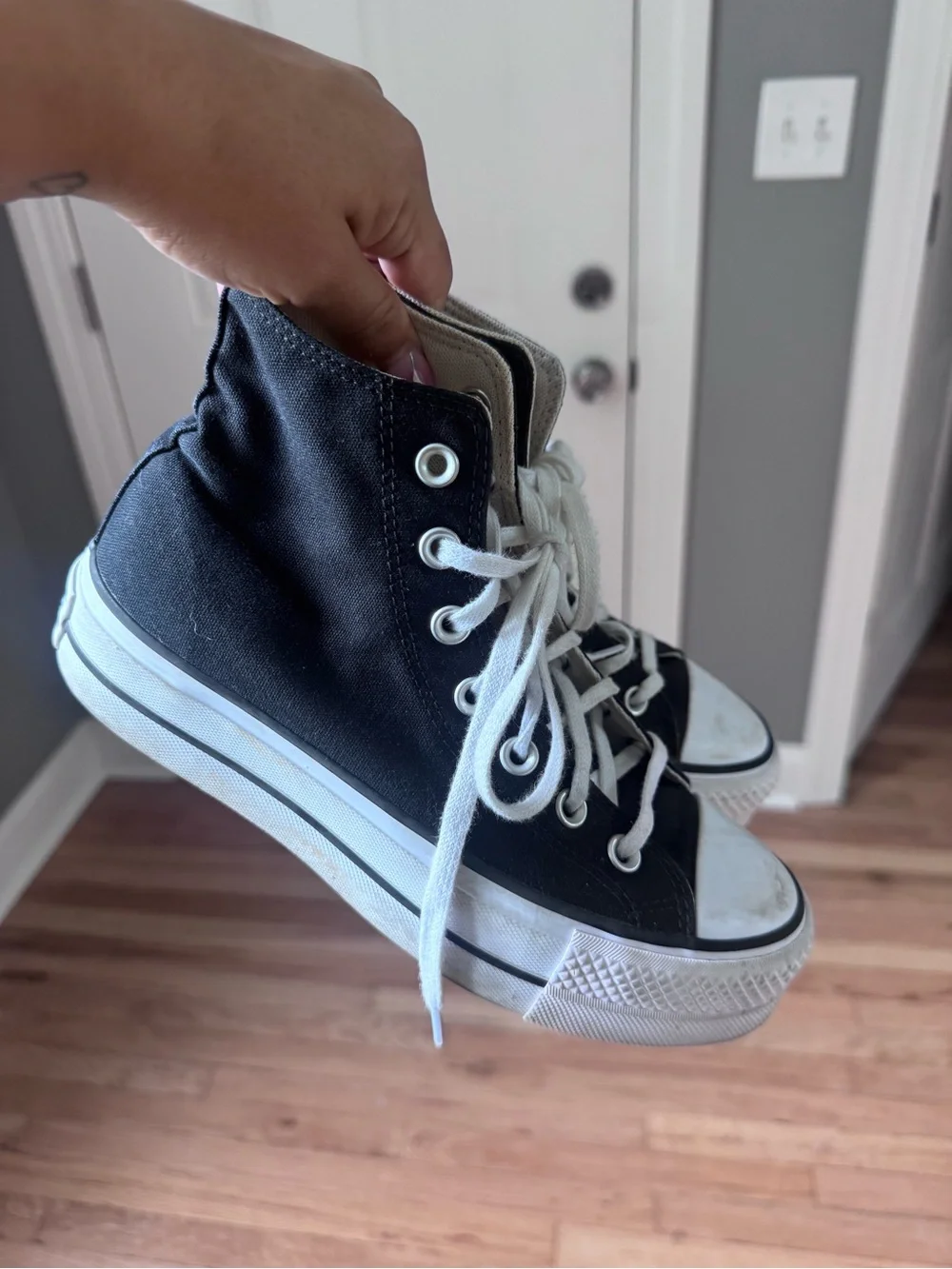 Women Black High-Top Canvas Sneakers - Classic Lace-Up